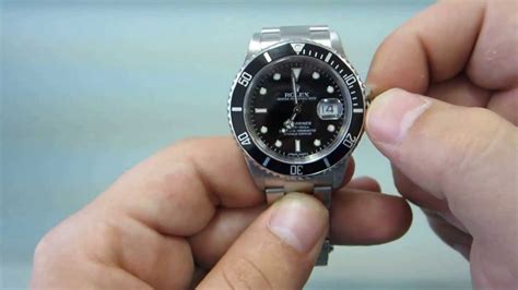 rolex submariner winding direction